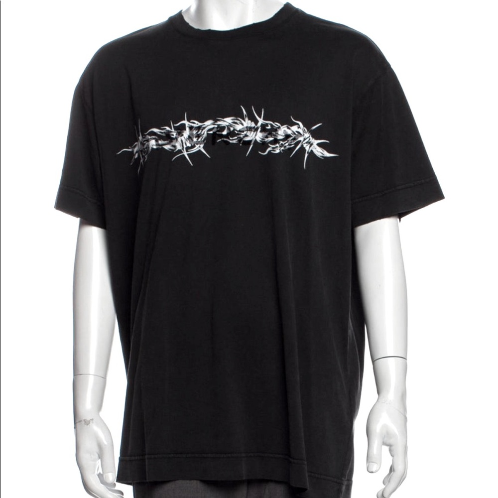 NOT FOR SALE ❌❌❌ Givenchy Mens Logo-Print Distressed Cotto T-Shirt Size: M